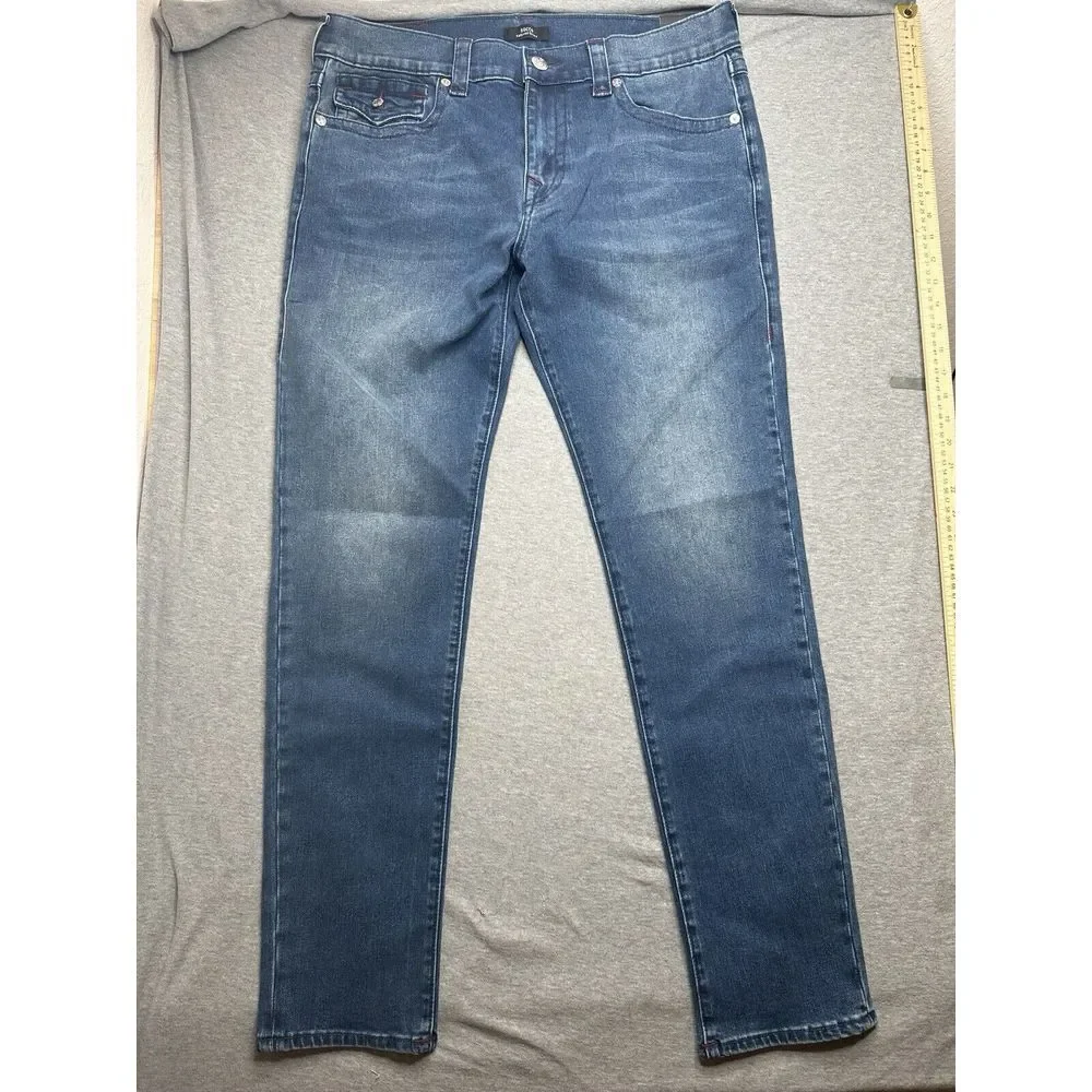 True Religion Jeans Men's Rocco SN Flap Relaxed Skinny Size 34x32 NWT Red Stitch